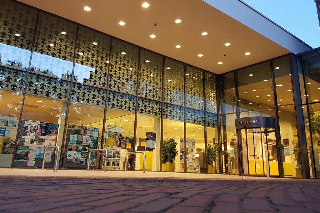gemeentehuis-nieuw_20160805_213937.jpg