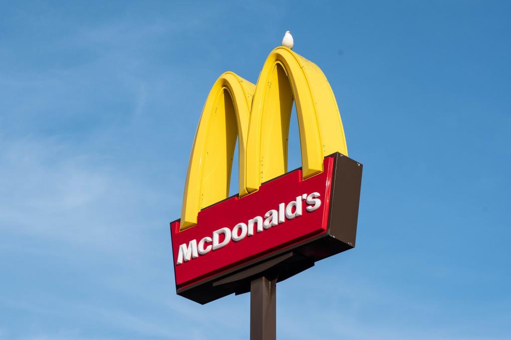 Kelvin Stuttard fast-food-4023905_1920.jpg