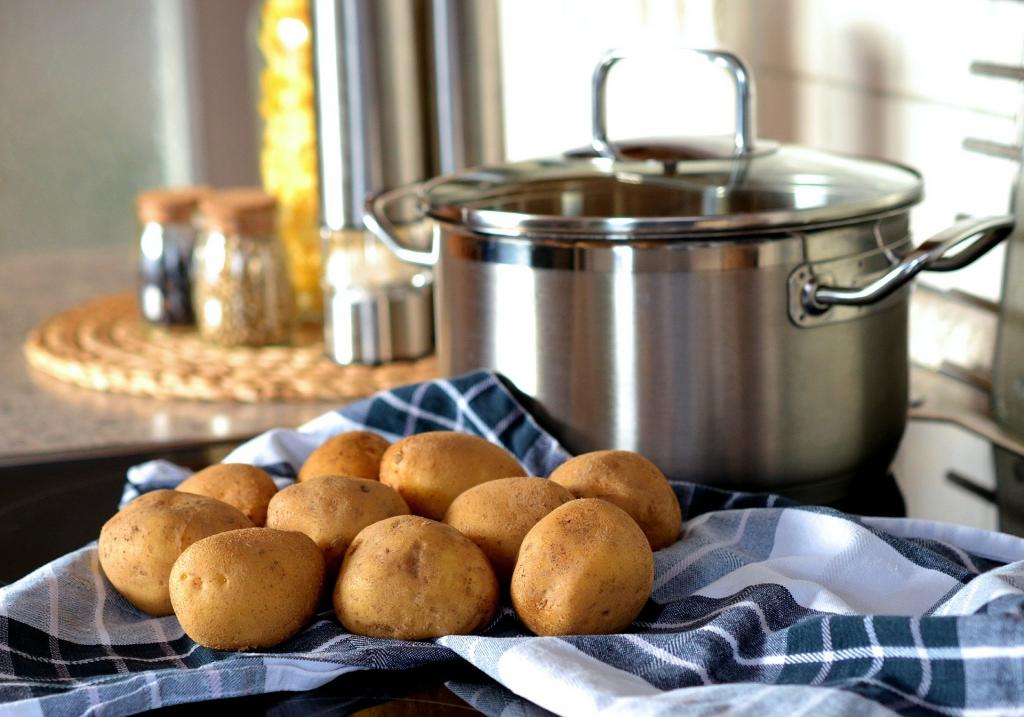 Pan met aardappelsjpg.jpg