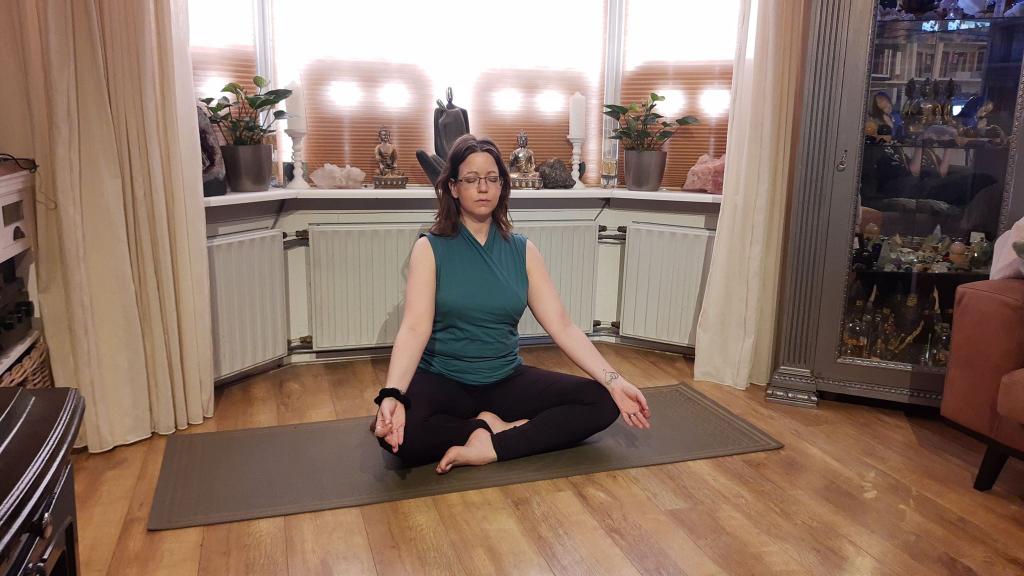 yoga asana 2.jpg