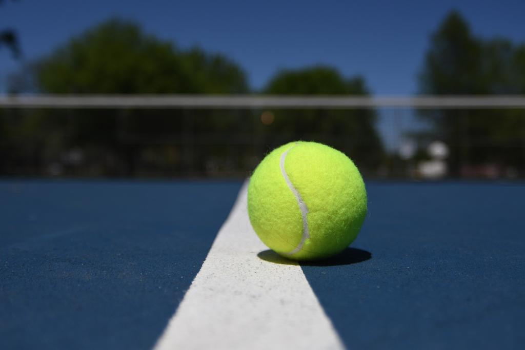 Thaddeus Moore sport-3068038_1920.jpg