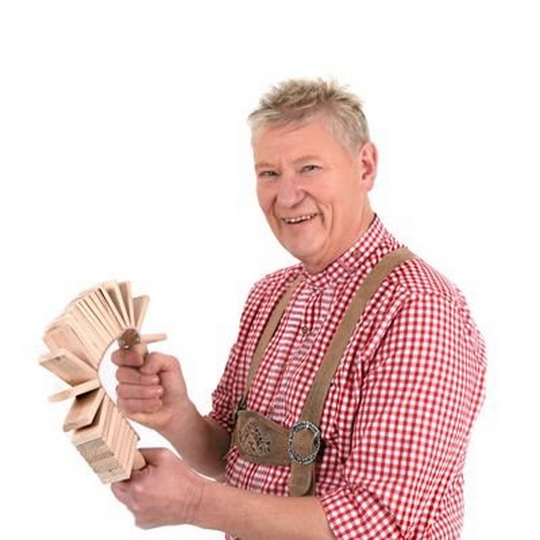 vjDcKAqJ_400x400_resize.jpg