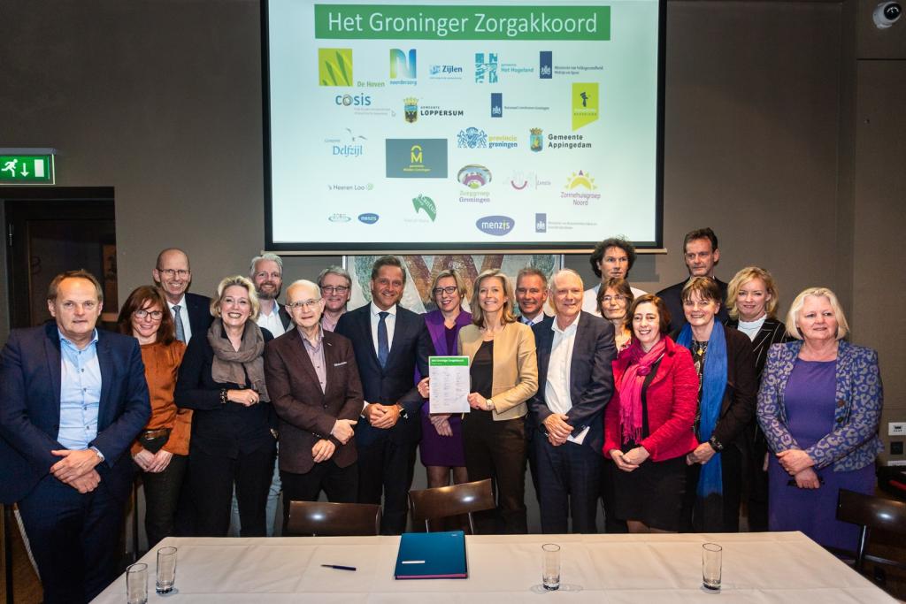 Ondertekening Het Groninger Zorgakkood.jpg