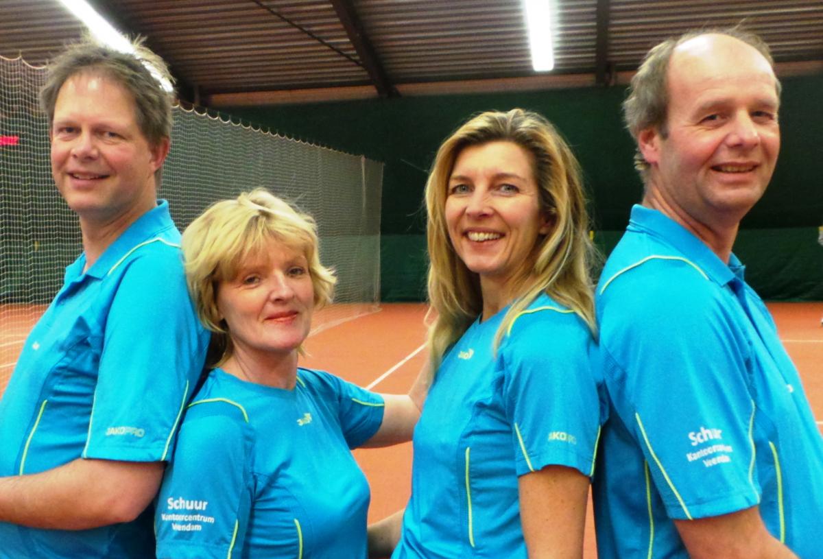 20150618_TENNIS_V&W_team_2.JPG